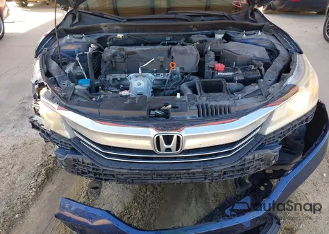 2016 Honda Accord Lx z USA, uszkodzony, nr VIN 1HGCR2F39GA221070